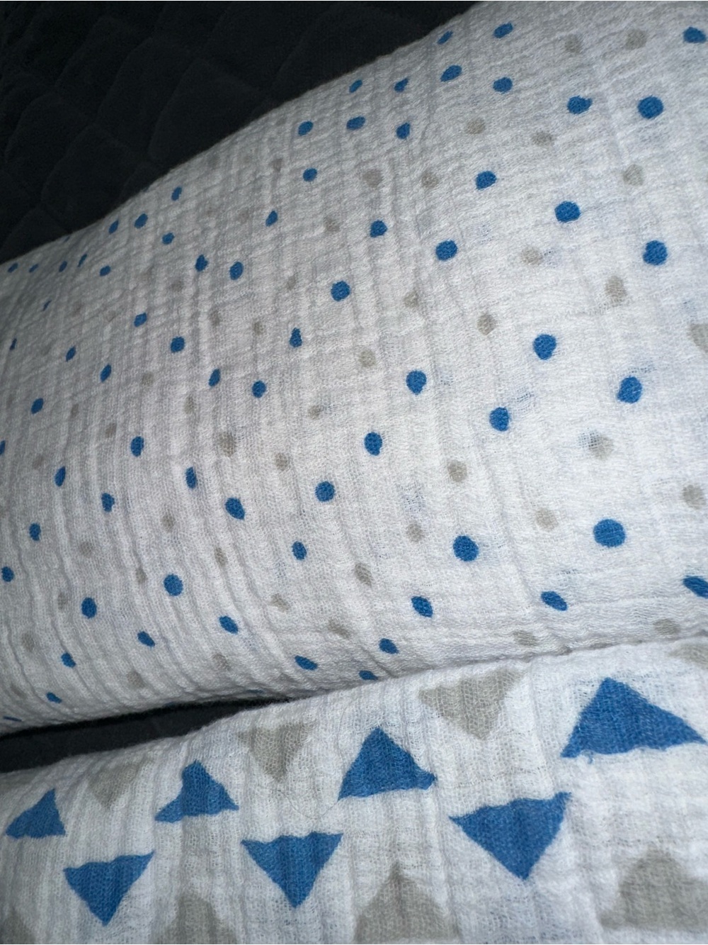 aden + anais Blue and White Muslin Swaddle Blanket Set - 4 Pack - Picture 4 of 6
